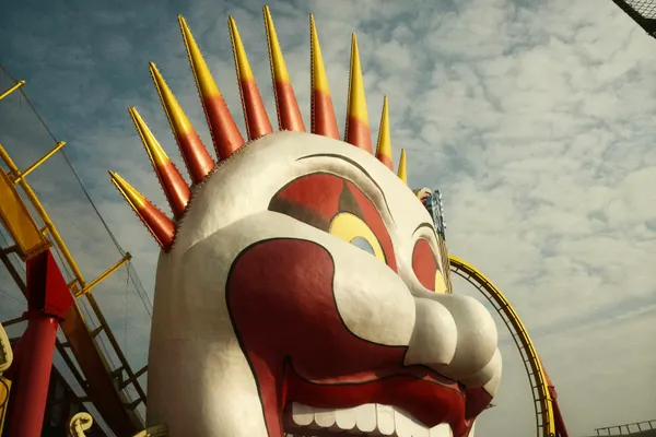 Theme parks and family attractions